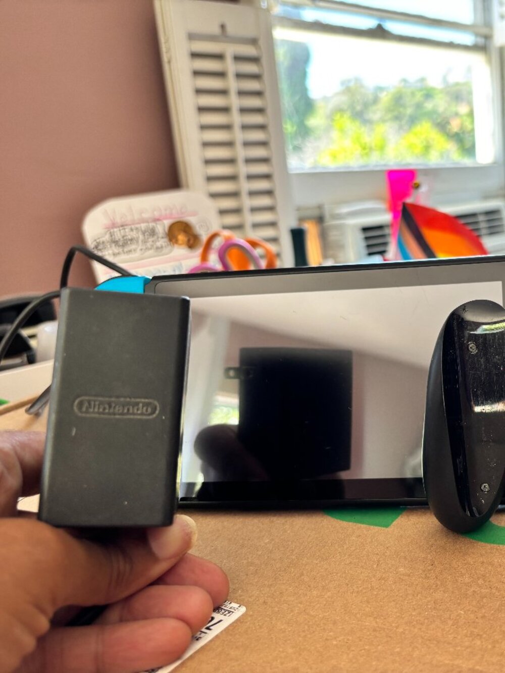 Gently Used Nintendo Switch 1 - Picture 2 of 9